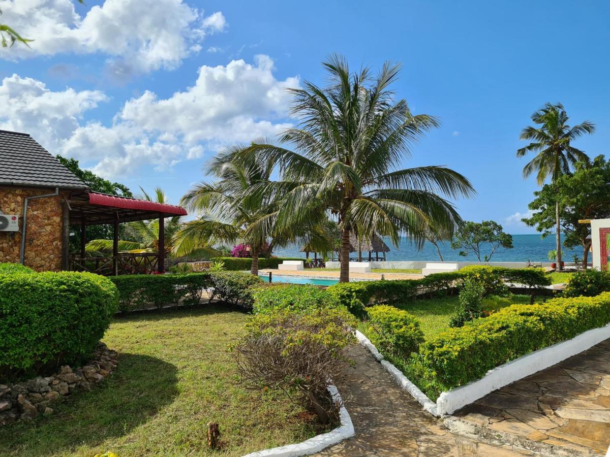 Hotel Ivory Ocean View Marumbi Zewnętrze zdjęcie